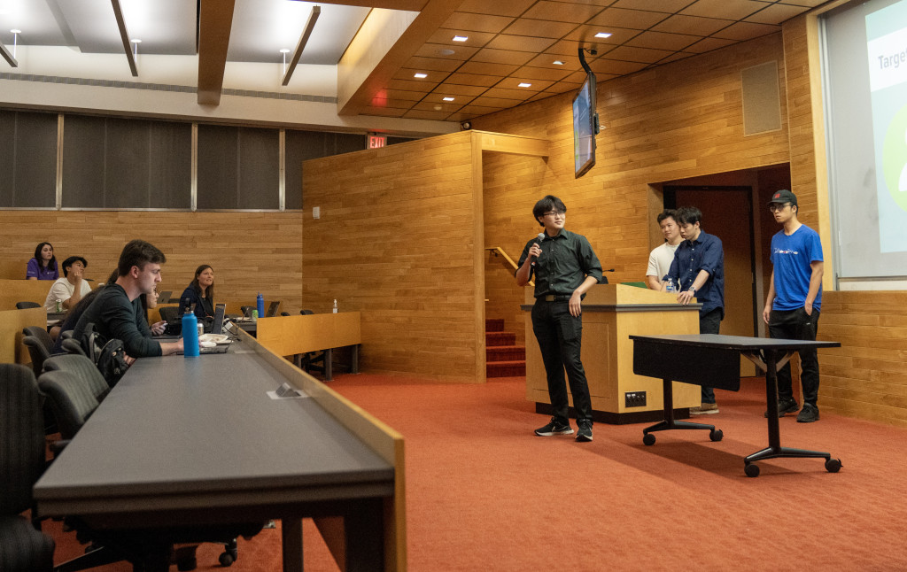 Nuu Mobile team presenting their final project. Photo Credit: Lizzy Larson